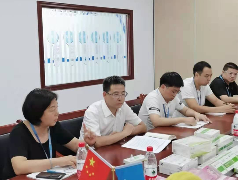 省藥品監(jiān)督管理局第一分局局長張淼一行蒞臨深藍(lán)醫(yī)療考察調(diào)研